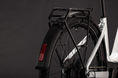 Cube Touring Hybrid ONE 600 metallicwhite'n'chrome Gr&ouml;&szlig;e: Easy Entry 62 cm Produktbild 4