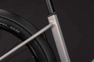 Cube Reaction Hybrid ONE 720  FE pearlsilver'n'chrome Gr&ouml;&szlig;e: Easy Entry M Produktbild 4