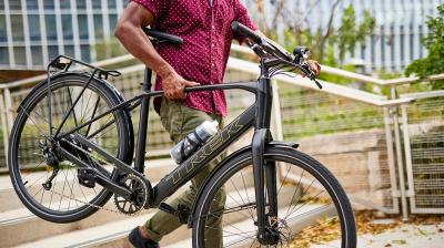 Trek FX+ 2 SO LT L Satin Trek Black Produktbild 2