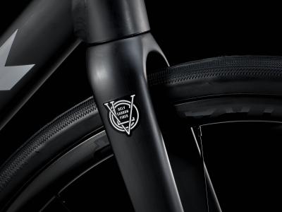 Trek Domane AL 5 61 Matte Trek Black Produktbild 8