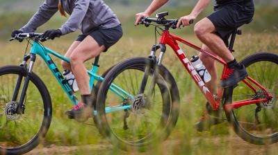 Trek Marlin 4 XS 27.5 Crimson Produktbild 11