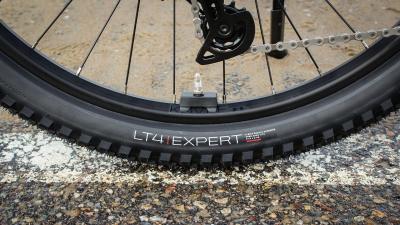 Diamant Zing Trip Plus SO L Vergissmeinnichtblau Metallic Produktbild 6