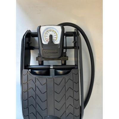 Michelin DOPPELZYLINDER Fu&szlig;luftpumpe / 7 Bar / Analog / PRESTA & Schrader Ventil / Spielz Produktbild 4